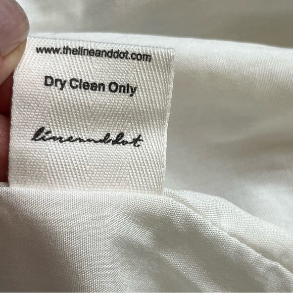 NWT Evereve Line & Dot white maxi dress with flutter sleeves - Picture 15 of 16